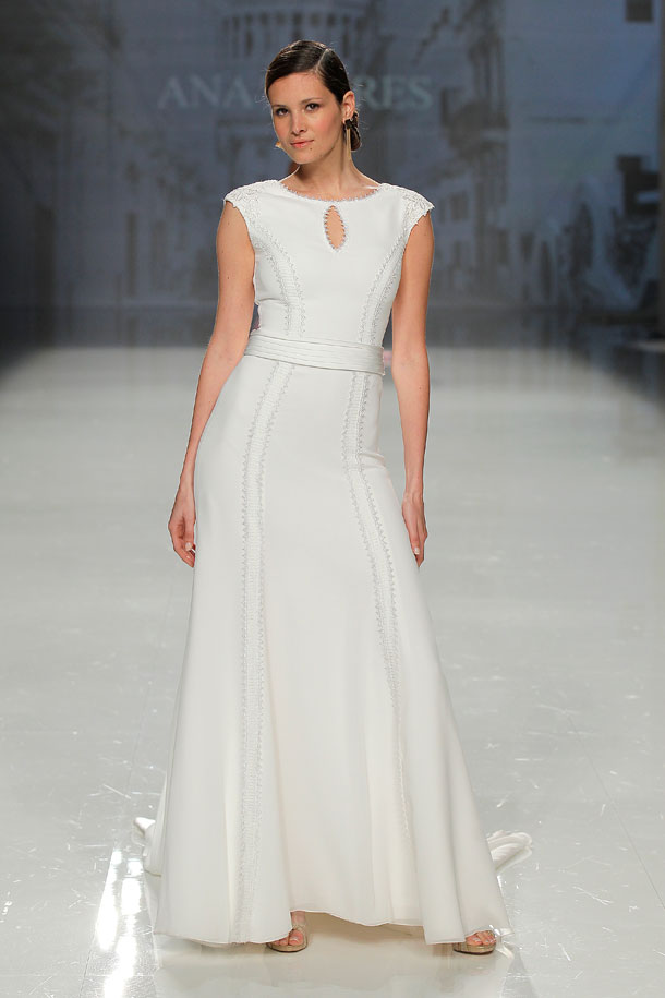 ilovebrides.pt Ana Torres 2018 Barcelona Bridal Fashion Week 2017
